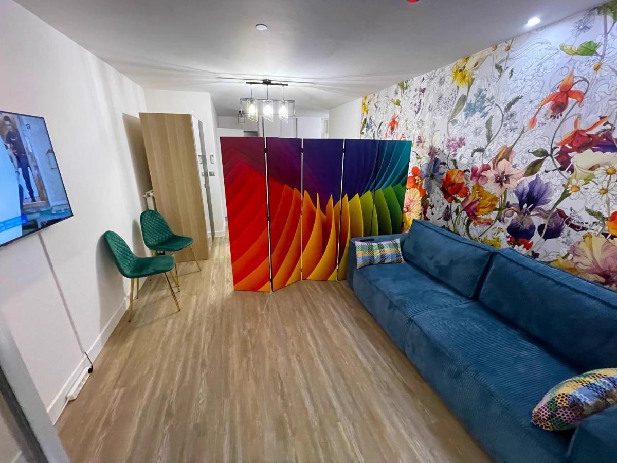 T1/ Terrasse /proche Centre Lyon *